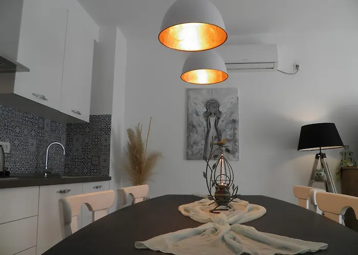 Marta 1 بيت ضيافة