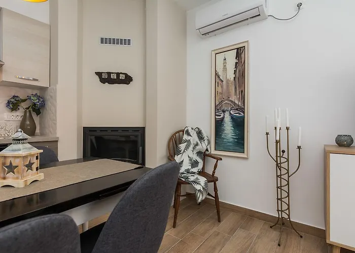 بيت ضيافة Marta 1 زادار