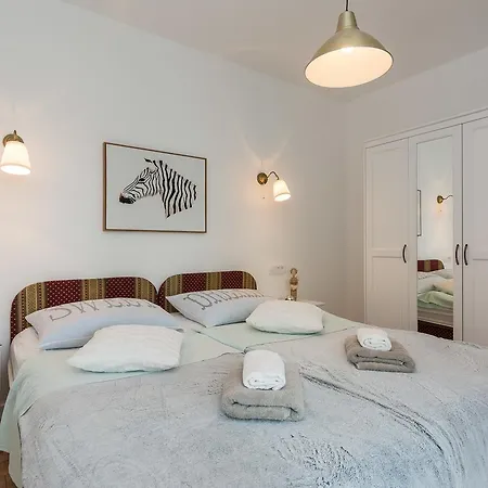 ゲストハウス Marta 1 4*