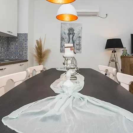 Marta 1 ゲストハウス ザダル