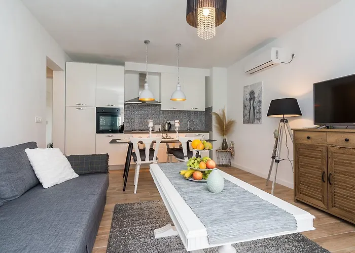 Pensionat Marta 1 4*