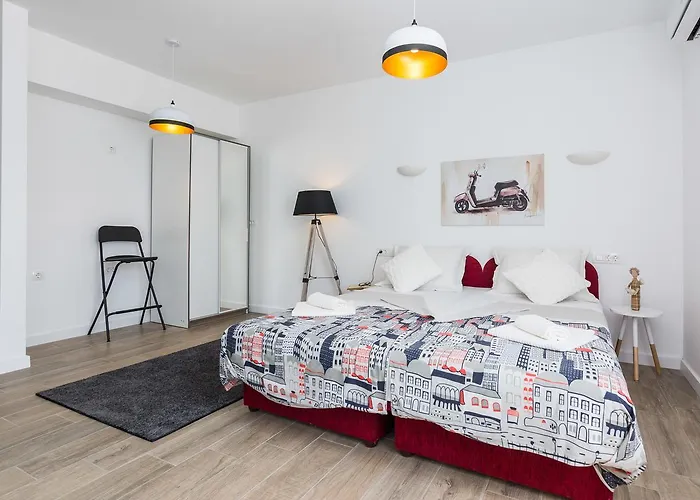 Marta 1 4* זאדאר